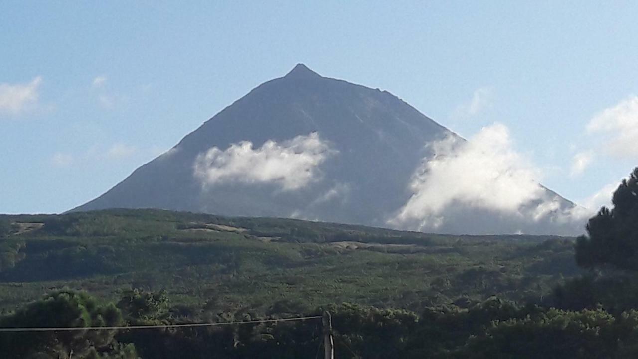 Azores Hibiscus House - Mountain And Sea เซารอกดูปิโก ภายนอก รูปภาพ