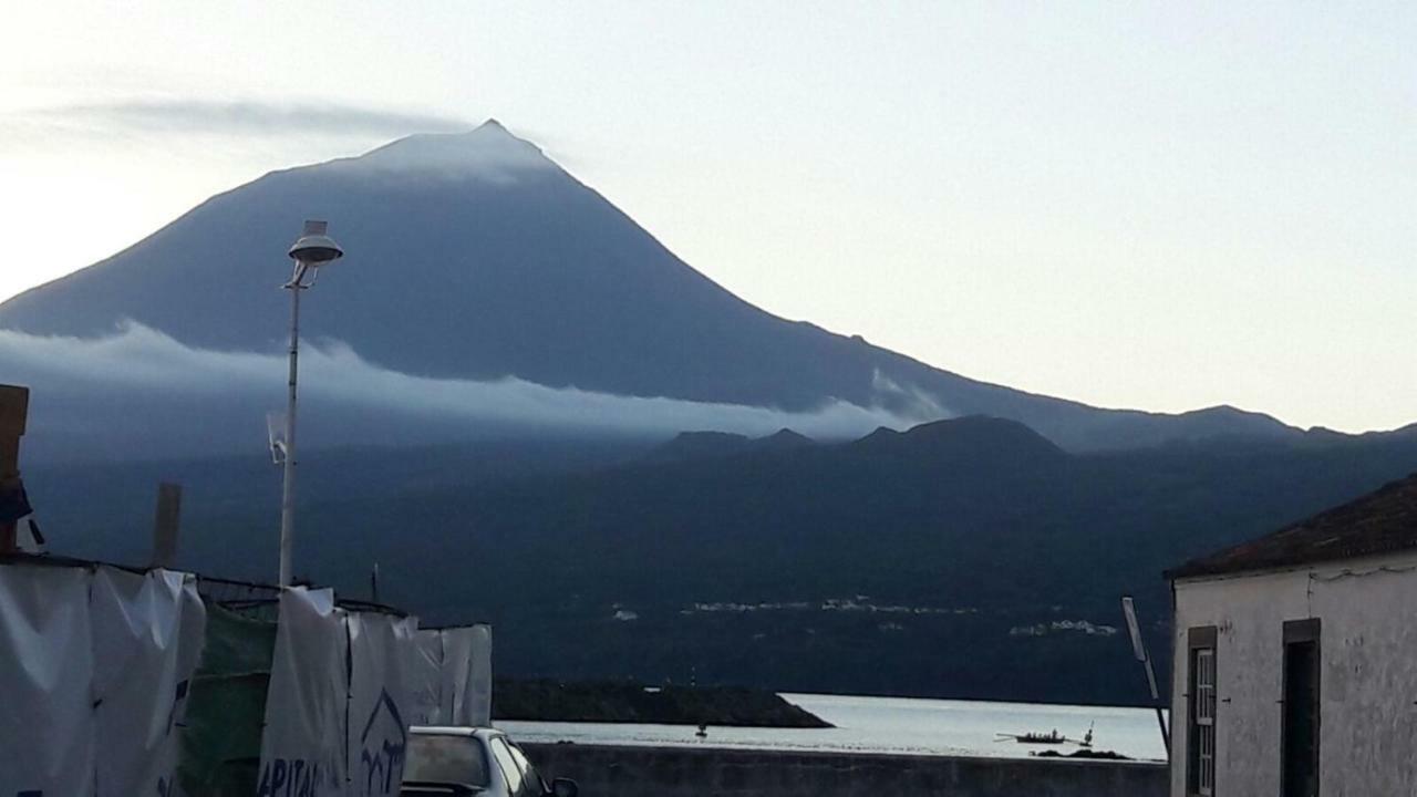 Azores Hibiscus House - Mountain And Sea เซารอกดูปิโก ภายนอก รูปภาพ